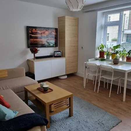 Apartment Charming Sandymount Sleeps 4